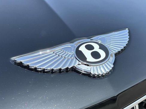 New 2025 Bentley Bentayga image 17