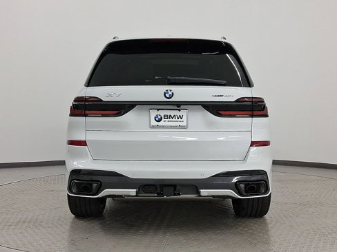 New 2026 BMW X7 xDrive40i w/ M Sport Package image 10