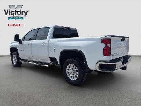 Used 2021 Chevrolet Silverado 2500 LT w/ Z71 Off-Road Package image 14