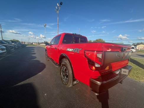 Used 2024 Nissan Titan PRO-4X w/ Pro-4x Utility Package image 6