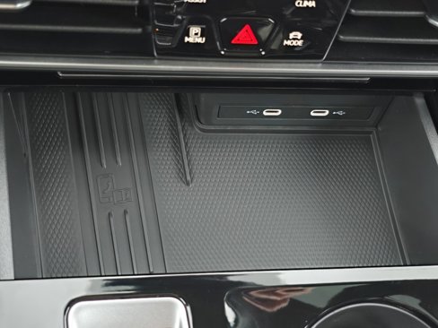New 2025 Volkswagen Atlas Peak Edition SE image 25
