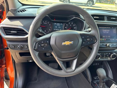 Used 2022 Chevrolet TrailBlazer LT w/ Sun and Liftgate Package image 20