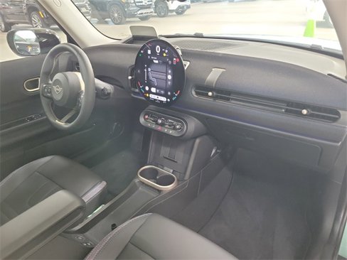 Certified 2025 MINI Cooper S image 32