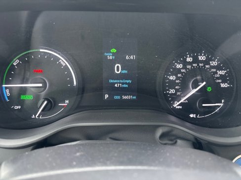 Used 2023 Toyota Sienna LE image 13
