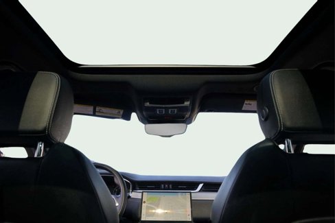 Used 2024 Jaguar F-PACE R-Dynamic S image 20