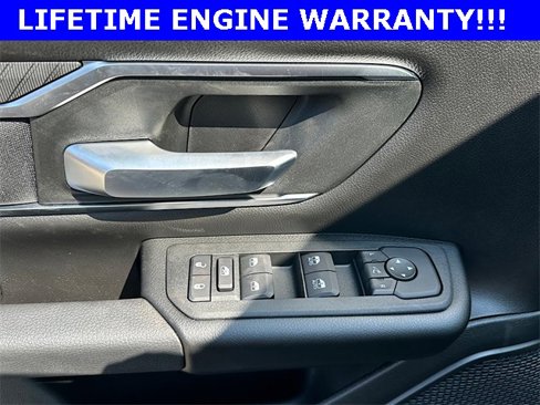 New 2026 RAM 1500 4x4 Crew Cab image 14