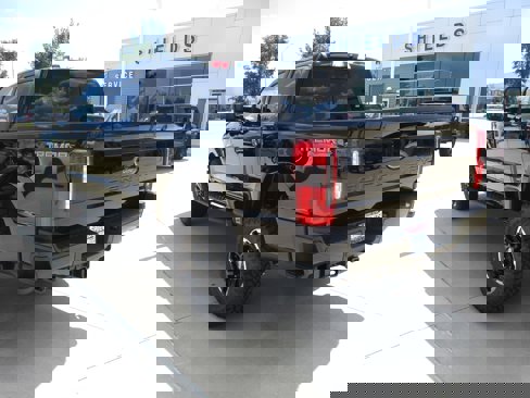 New 2025 Ford F250 XLT image 3