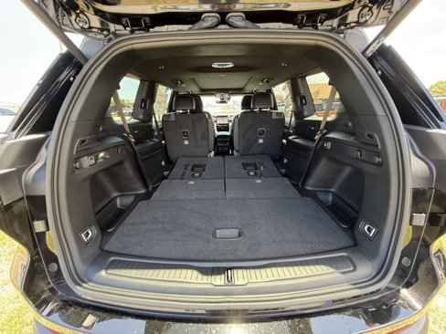 New 2025 Jeep Grand Cherokee L Limited image 15