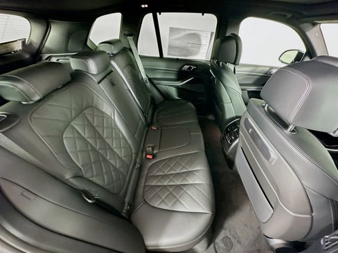 New 2026 BMW X5 xDrive40i w/ M Sport Package image 35