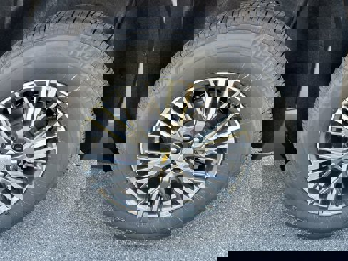 New 2026 Chevrolet Traverse LT w/ Driver Confidence Package image 9