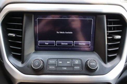 Used 2019 GMC Acadia SLT image 16