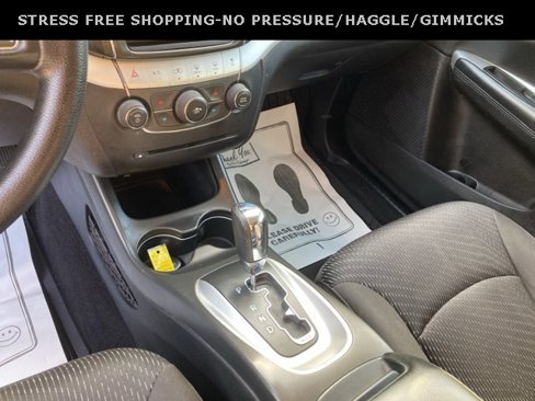 Used 2017 Dodge Journey SE w/ Flexible Seating Group image 19