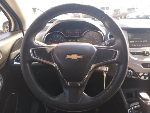 Used 2017 Chevrolet Cruze LS image 14