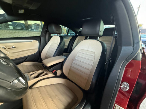 Used 2013 Volkswagen CC Sport image 11