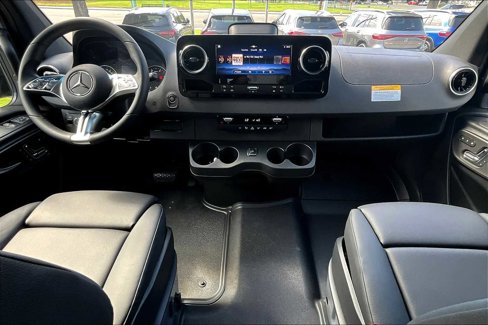 New 2025 Mercedes-Benz Sprinter 2500 image 5