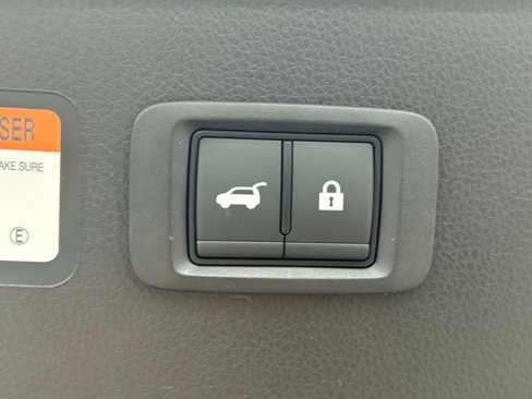 New 2025 Mitsubishi Eclipse Cross SE image 5
