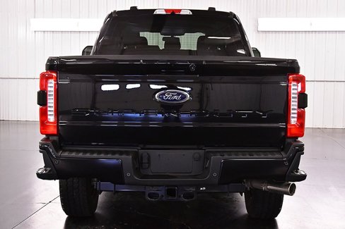 Used 2024 Ford F250 XLT w/ XLT Premium Package image 6