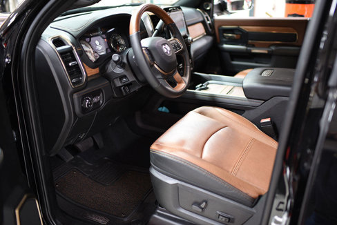 Used 2022 RAM 3500 Limited image 11