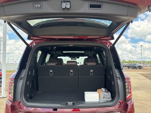 New 2025 Nissan Armada Platinum image 21