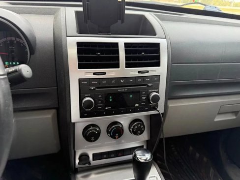 Used 2007 Dodge Nitro SLT image 14