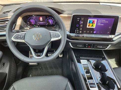 New 2025 Volkswagen Atlas SEL Premium R-Line image 26