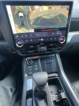 Used 2025 Lexus GX 550 image 36