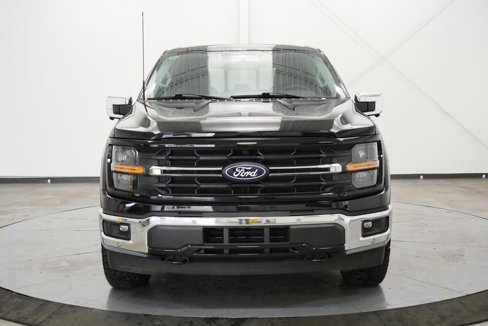 Used 2024 Ford F150 XLT w/ Equipment Group 302A MID image 2