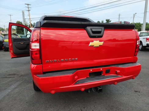 Used 2012 Chevrolet Avalanche LT w/ All-Star Edition image 27
