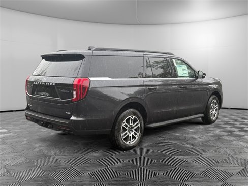 New 2025 Ford Expedition Max Active image 5