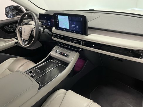 Used 2025 Lincoln Aviator Reserve w/ Equipment Group 201A image 29