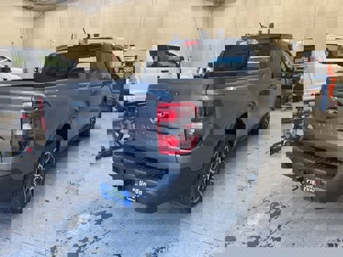 New 2025 Ford Maverick Lariat image 4