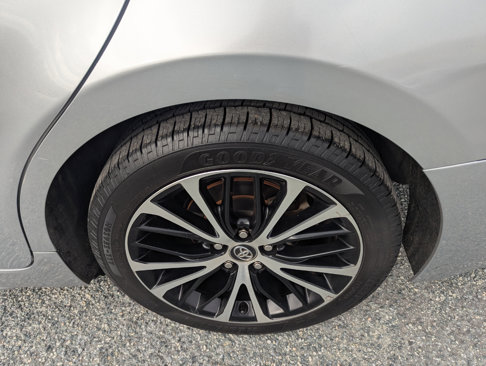 Used 2020 Toyota Camry SE image 10
