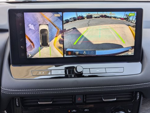 New 2025 Nissan Rogue Platinum w/ Tech Package image 18