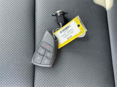 New 2025 Chevrolet Traverse LT w/ Driver Confidence Package image 36