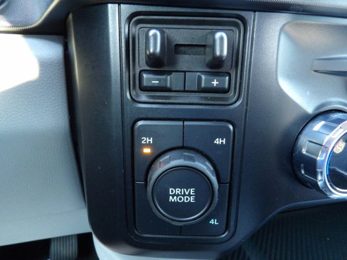 Used 2024 Ford F450 Limited w/ FX4 Off-Road Package image 24