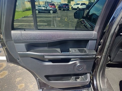 Used 2019 Ford Expedition XLT w/ Equipment Group 201A image 13