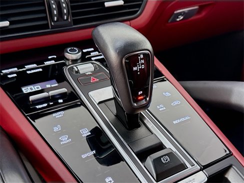 Certified 2023 Porsche Cayenne image 14