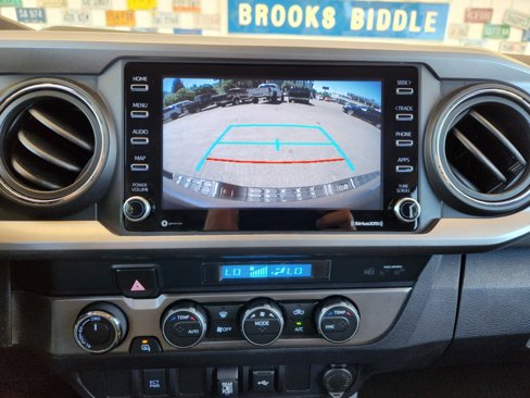 Used 2021 Toyota Tacoma SR5 image 8