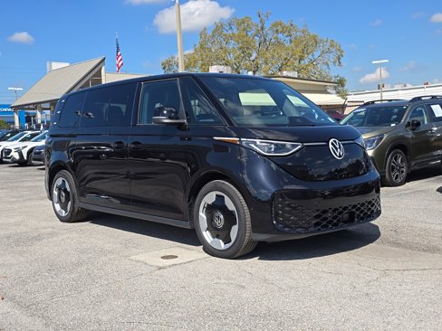 New 2025 Volkswagen ID. Buzz Pro S image 2