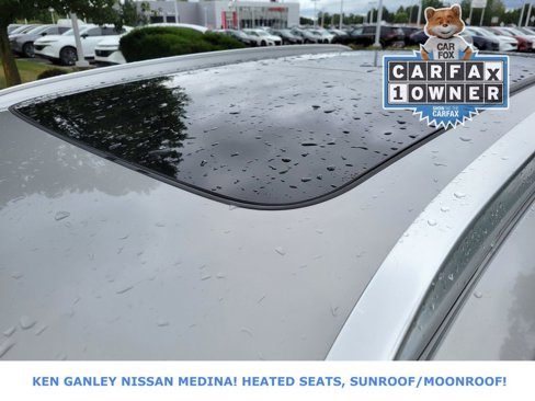 Used 2025 Volvo XC40 B5 Core image 17