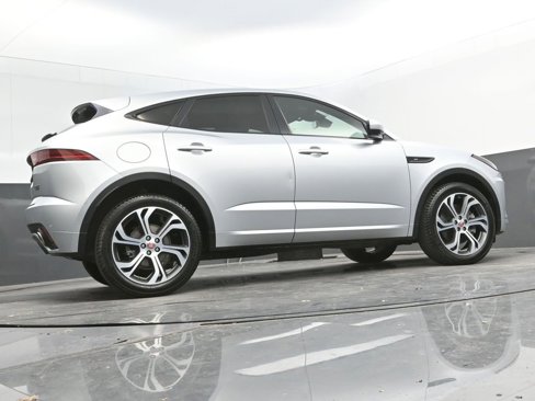 Certified 2020 Jaguar E-PACE R-Dynamic SE image 39