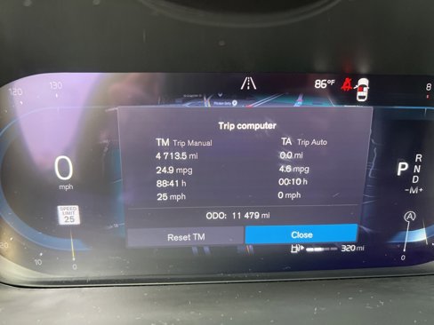 Certified 2025 Volvo XC60 B5 Plus image 19