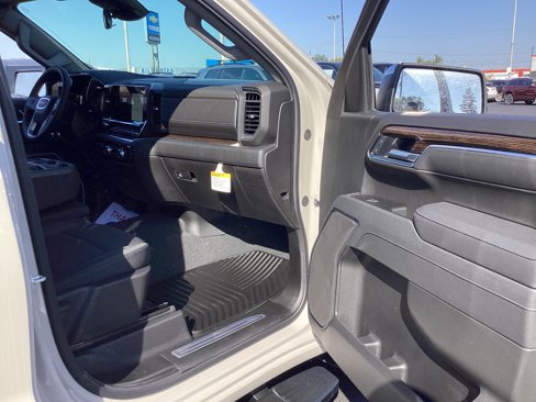 New 2026 GMC Sierra 1500 SLE w/ Preferred Package image 27