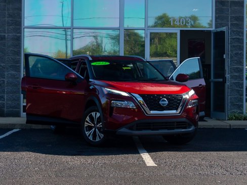 Used 2022 Nissan Rogue SV w/ SV Premium Package image 13