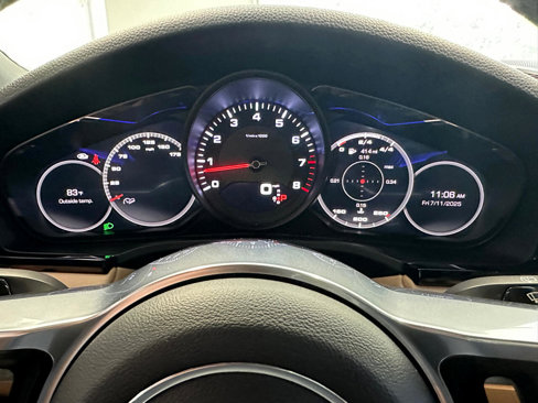 Used 2019 Porsche Cayenne image 33