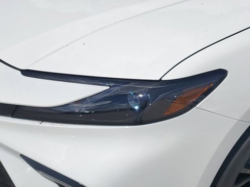 New 2026 Toyota Camry SE image 11