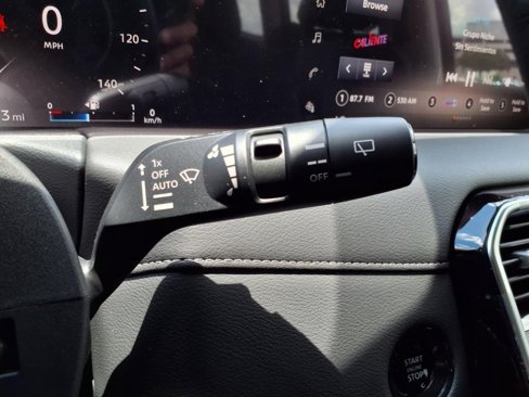 New 2025 Nissan Armada SV image 16