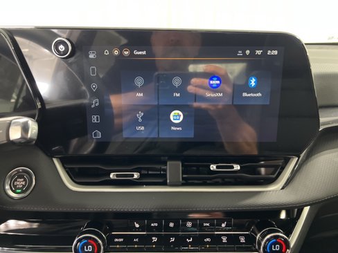 New 2026 Chevrolet Equinox LT w/ Convenience Package II image 28