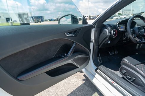 Used 2018 Audi TT RS image 21