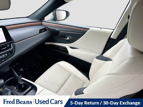 Used 2023 Lexus ES 350 Ultra Luxury image 24